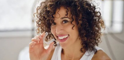 隱適美邊間好？香港8位隱適美牙醫推薦，服務＆價錢一覽